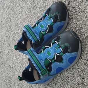 Naturino Comfy & Lightweight Running Shoes, Size 11